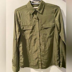 Old navy silky like button up